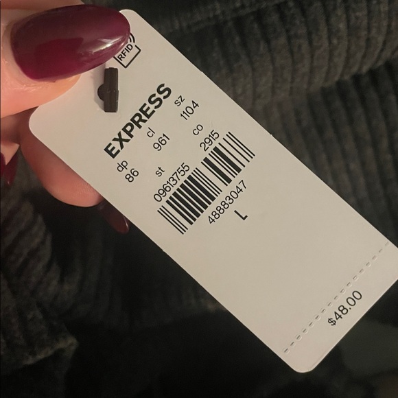 Off-Shoulder Ribbed Top - Picture 4 of 4